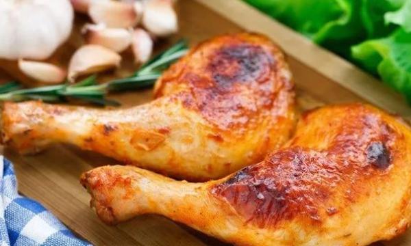 Рецепт курячих стегон на сковороді